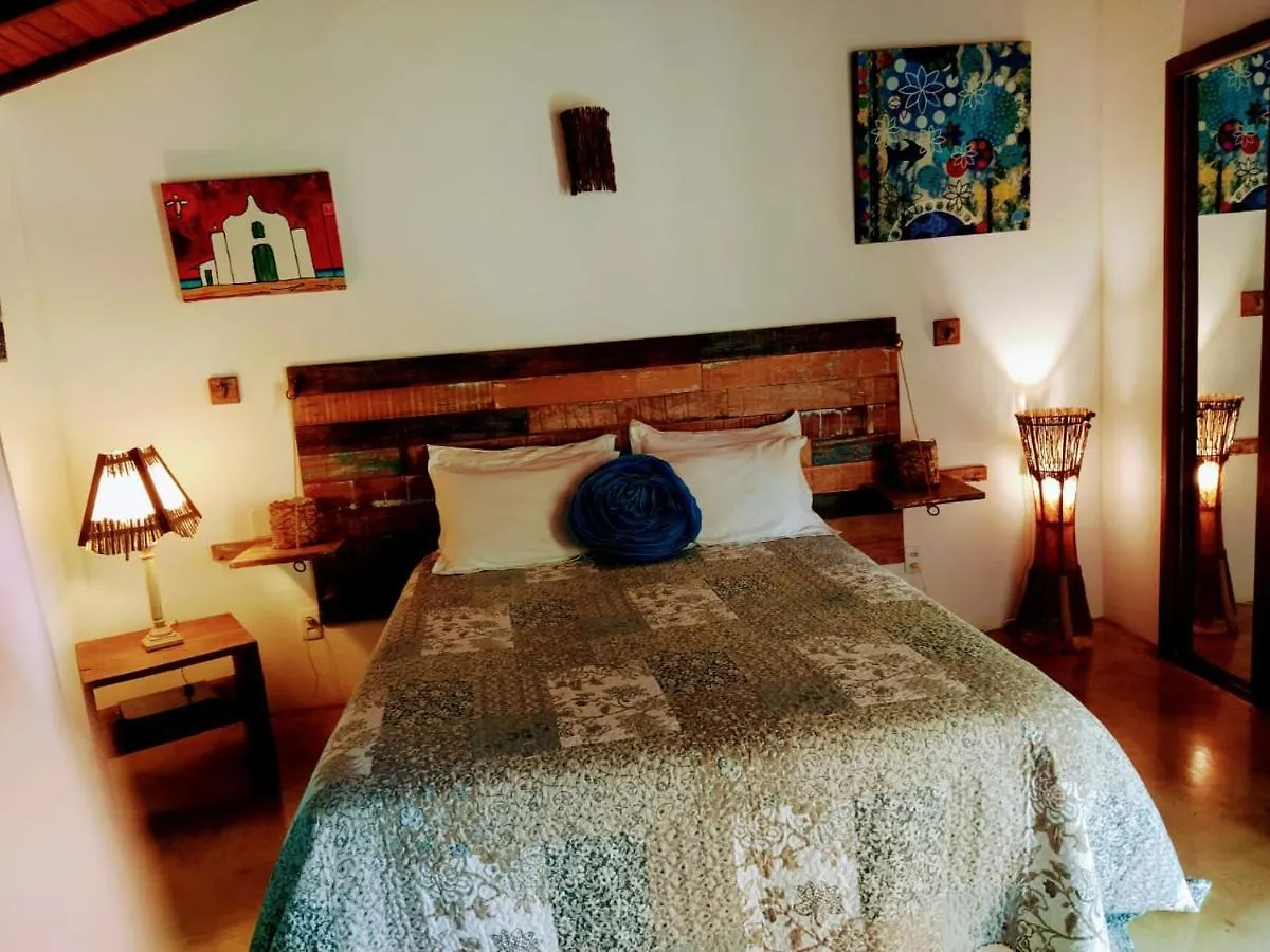Guest House Villa 2 Santos Porto Seguro 3*,